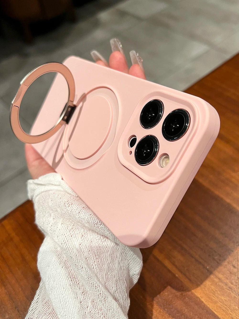 Silicone MagSafe case with Folding Stand/Holder