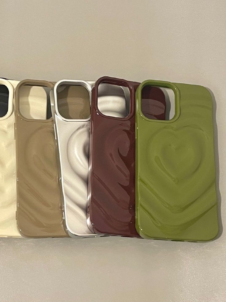 Minimalist Heart Case